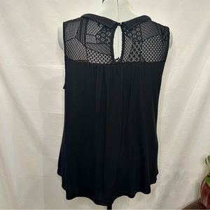Anna woman, black sleeveless blouse with lace yoke at collar, size 3X